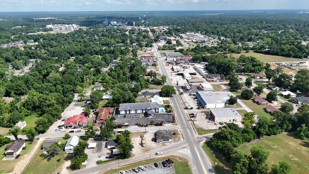 More Photos Of 1300 N Liberty St, Waynesboro Land For Sale