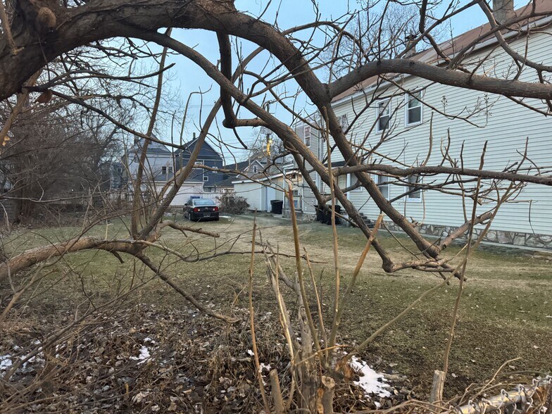 More Photos Of 4204 Wentworth ave, Chicago Land For Sale