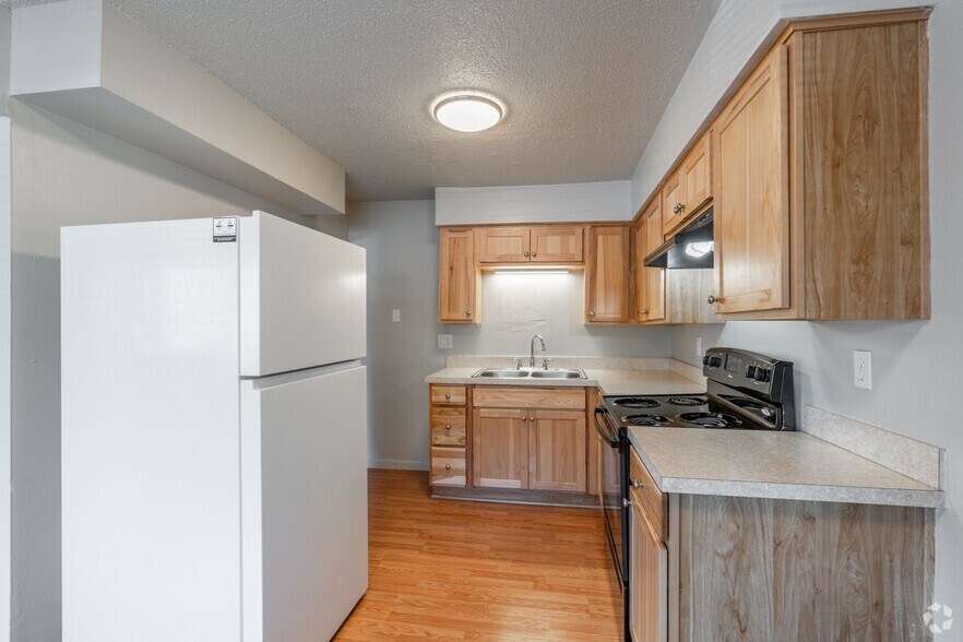 More Photos Of 760 Plymouth Dr NE, Keizer Apartments For Sale