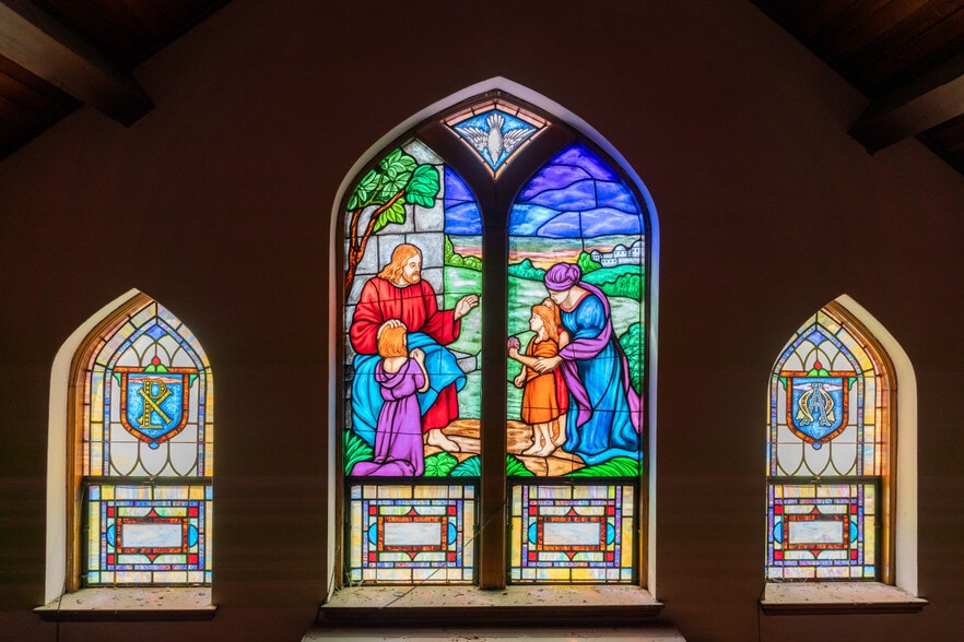 More Photos Of 4347 Arlington Blvd, Arlington Religious Facility For Sale