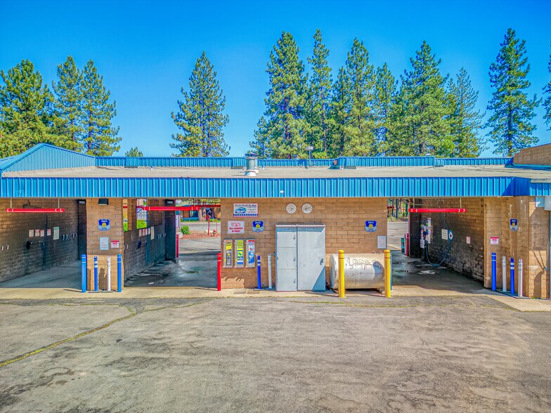More Photos Of 640 Main Street, Chester Carwash For Sale