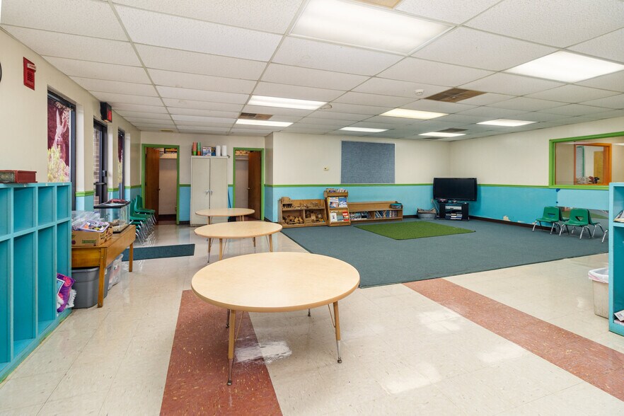 More Photos Of 415-416 Chatham Heights Rd, Fredericksburg Medical For Sale