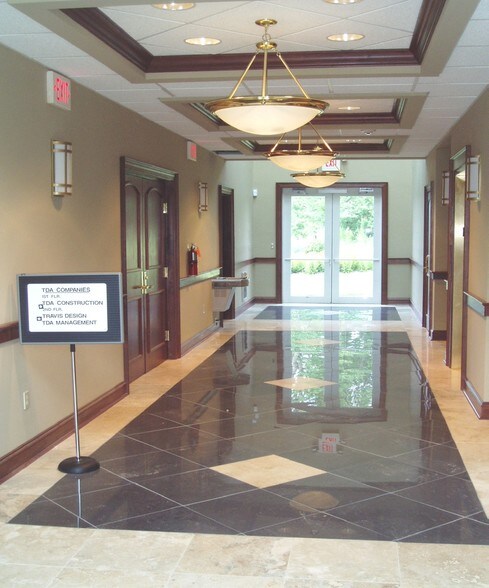 More Photos Of 204 Caughman Farm Ln, Lexington Office For Lease