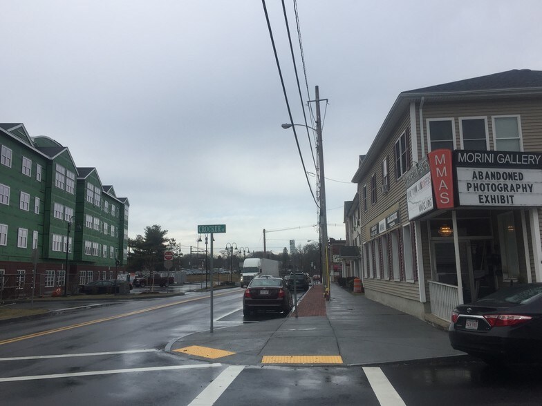 More Photos Of 377 N Main St, Mansfield Office For Lease