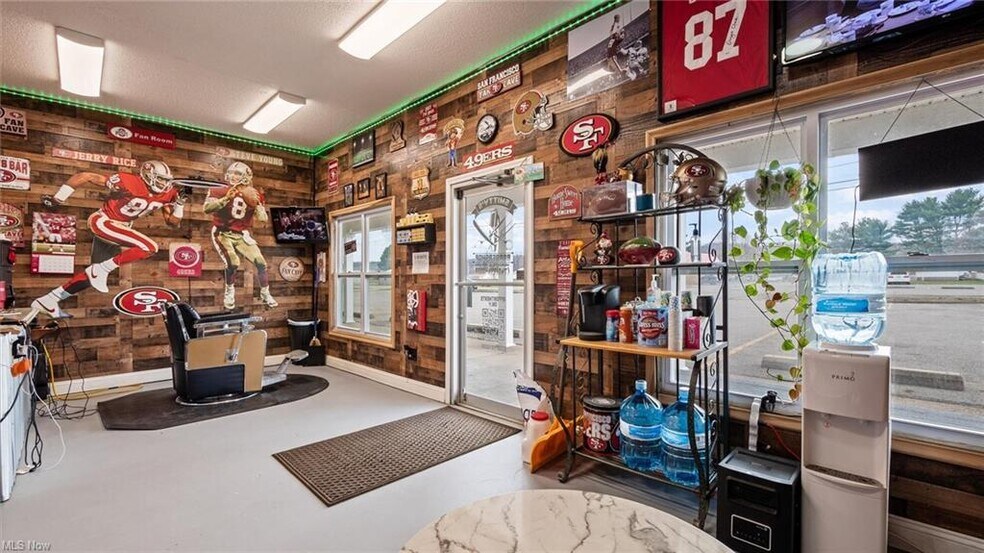 More Photos Of 22 3rd st, Frazeysburg Storefront For Sale