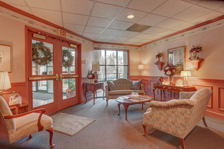 More Photos Of 930 Red Rose Ct, Lancaster Medical For Lease