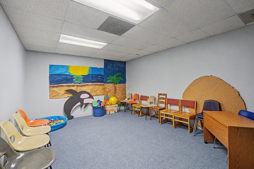 More Photos Of 2111 Skyline Dr, Mesquite Religious Facility For Sale