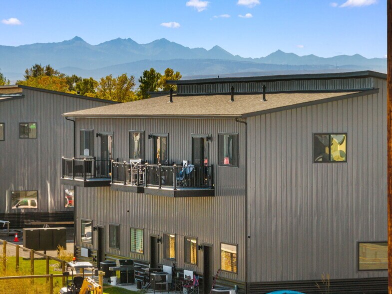 More Photos Of 203 Fletching Way, Belgrade Flex For Sale