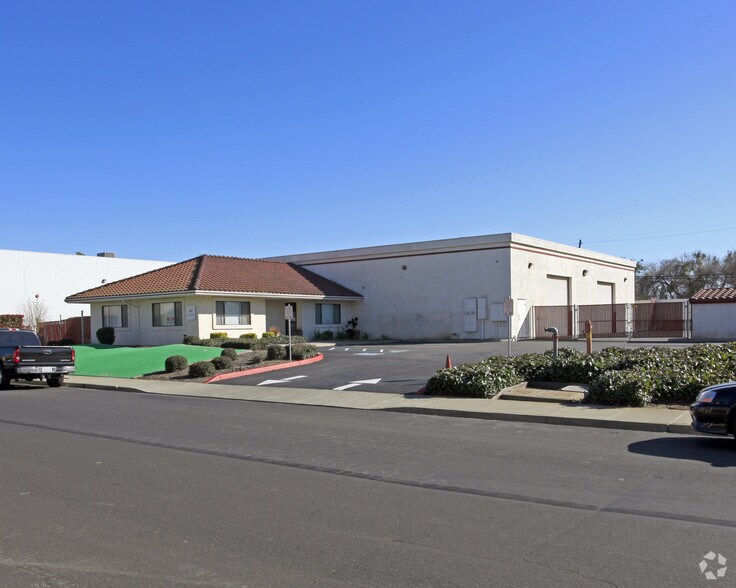 Primary Photo Of 40 Union Way, Vacaville Warehouse For Lease