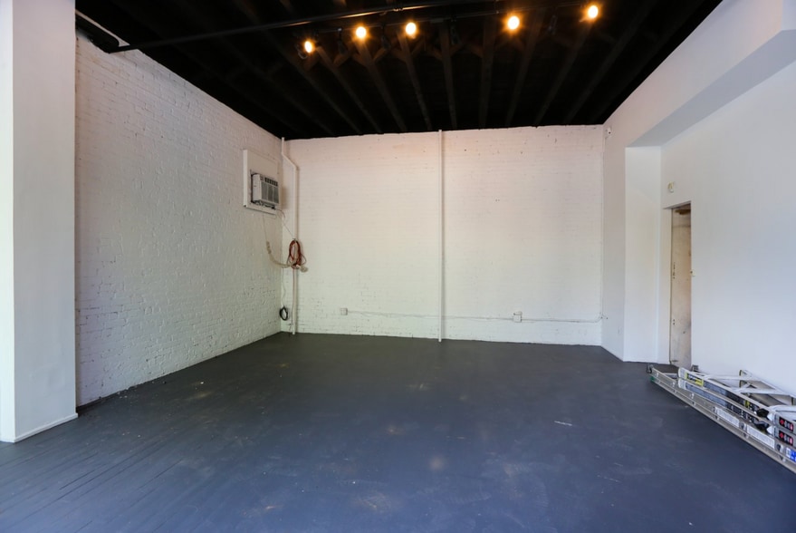 More Photos Of 177 Spring St, New York Apartments For Sale