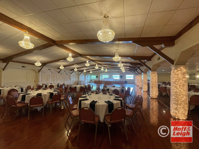 More Photos Of 1200 Main St, Lakemore Lodge Meeting Hall For Lease