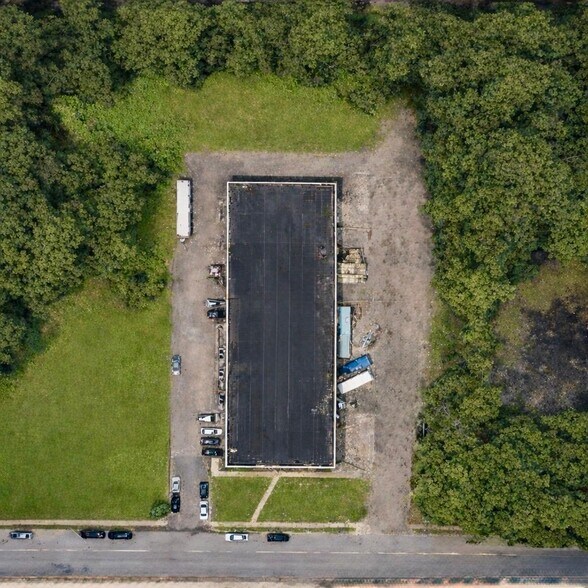 More Photos Of 30 Rockland Park Ave, Tappan Warehouse For Lease