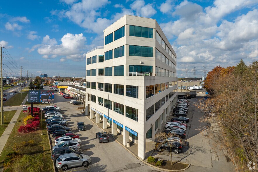More Photos Of 3100 Steeles Ave W, Vaughan Medical For Lease