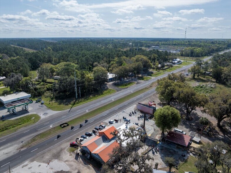More Photos Of 337 S US Highway 17, East Palatka General Retail For Sale