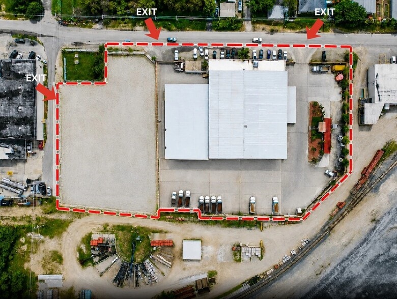 Primary Photo Of 8600 NW 36th Ave, Miami Manufacturing For Lease