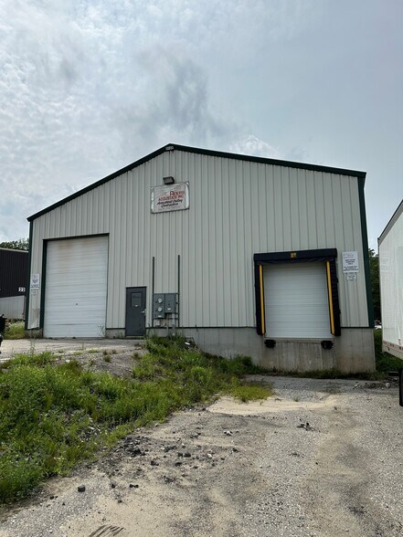 Primary Photo Of 84H Warren Avenue, Westbrook Manufacturing For Lease