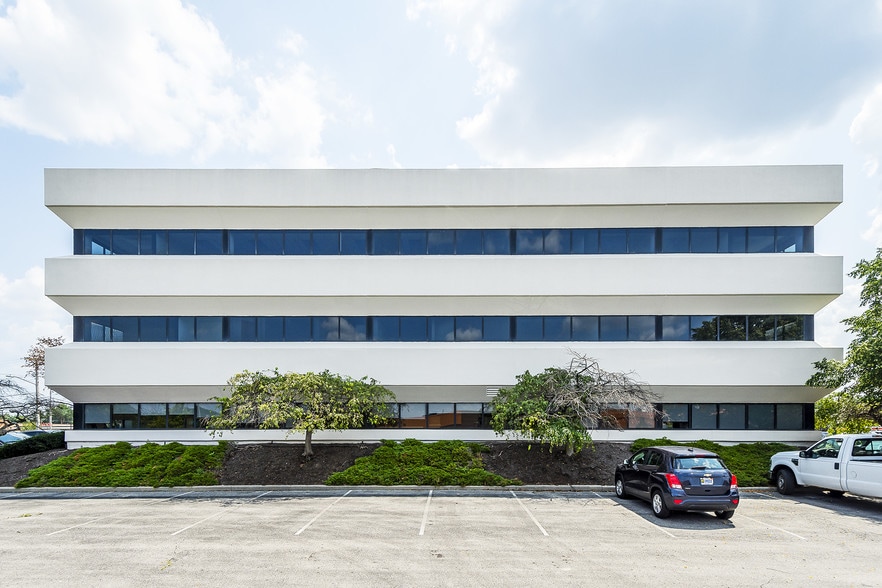 More Photos Of 3401 Glendale Ave, Toledo Medical For Lease