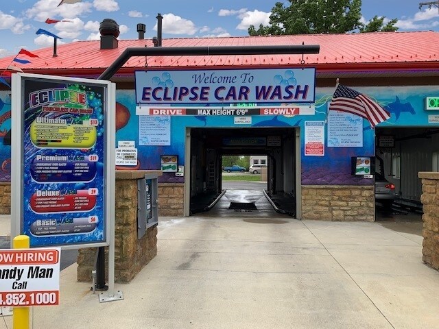 More Photos Of 3321 Broadway, Grove City Carwash For Sale