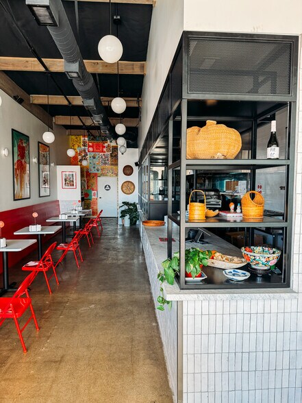 More Photos Of 1170 Baker St, Costa Mesa Storefront For Lease