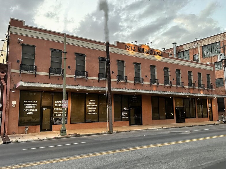 Primary Photo Of 319 S Flores St, San Antonio Apartments For Lease