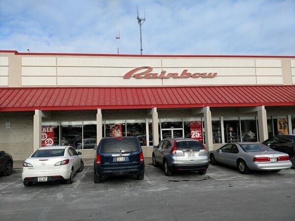 More Photos Of 320-380 E Capitol Dr, Milwaukee Unknown For Lease