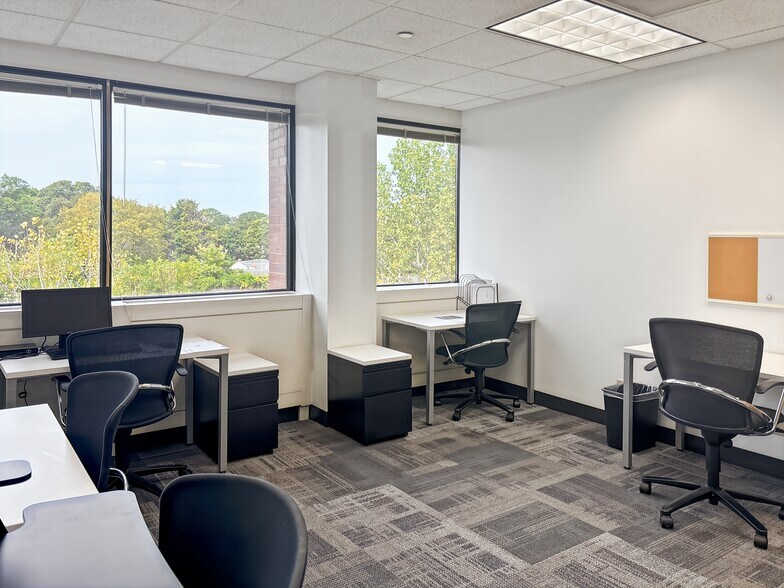More Photos Of 1266 E Main St, Stamford Coworking Space