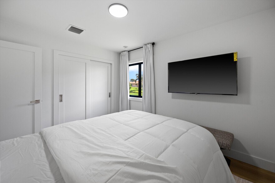 More Photos Of 1262 The 12th Fairway, Wellington Apartments For Sale