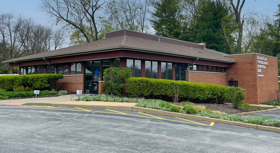 More Photos Of 210 Clarkson Rd, Ballwin Medical For Lease