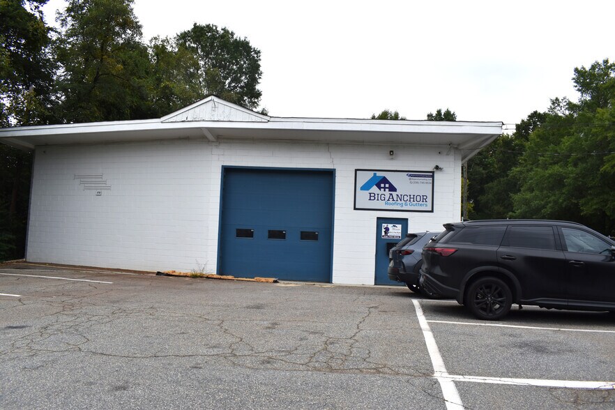 Primary Photo Of 179 Waughtown St, Winston-Salem Warehouse For Sale