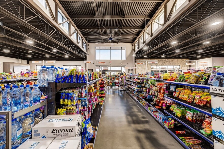More Photos Of 221 Tanger Outlets Blvd, Pooler Service Station For Sale