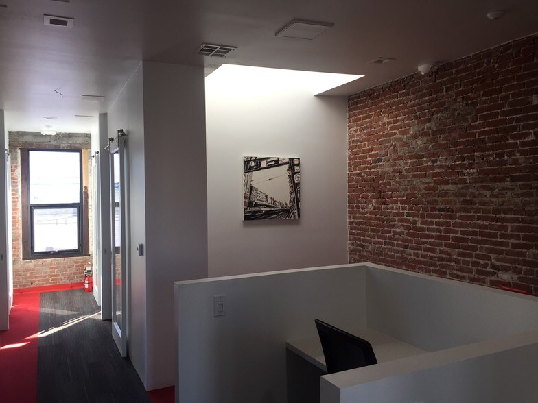 More Photos Of 120 E 3rd St, Long Beach Coworking Space