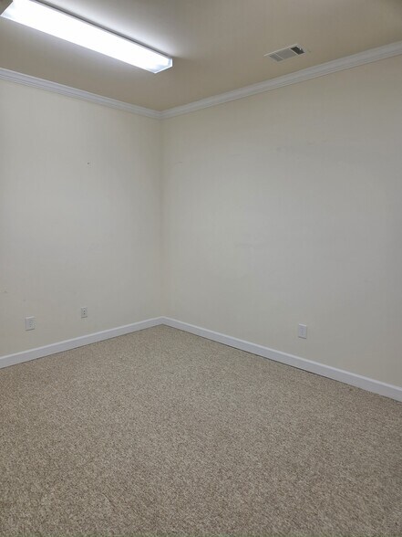 More Photos Of 1875 Old Alabama Rd, Roswell Office For Lease