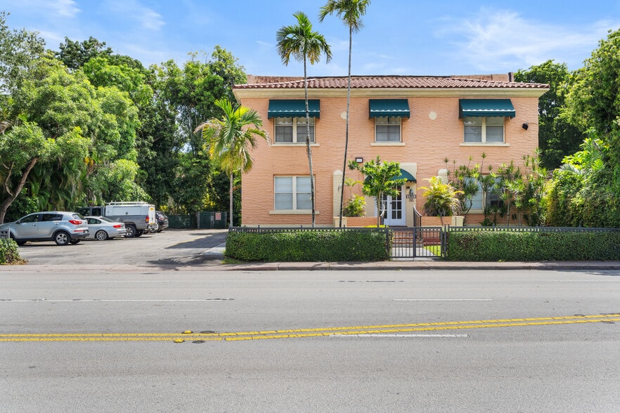 More Photos Of 3409 S Le Jeune Rd, Coral Gables Apartments For Sale