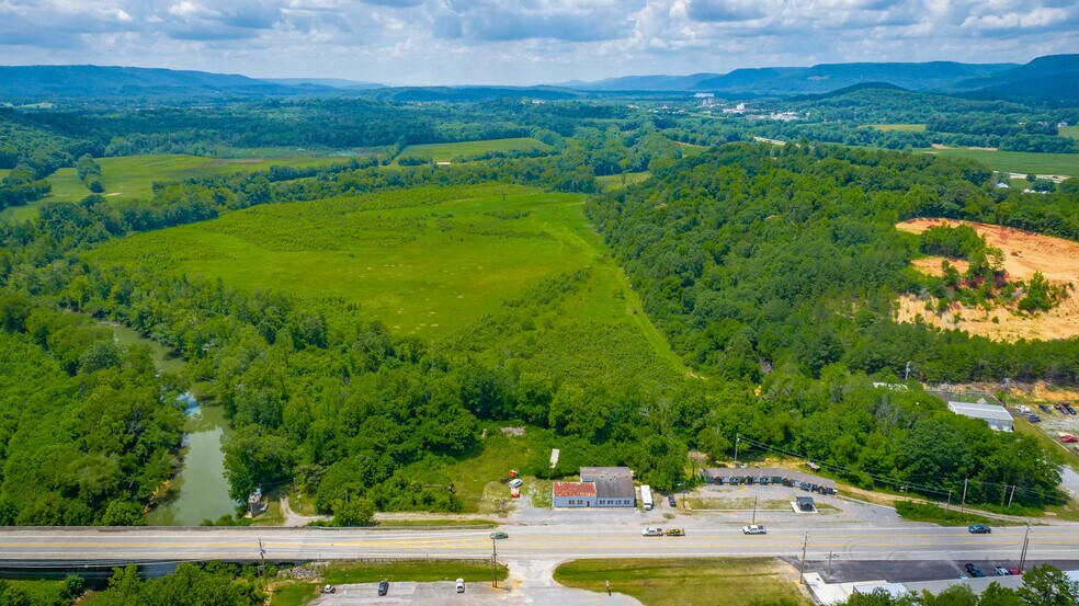 More Photos Of 5640 Highway 41, Jasper Apartments For Sale