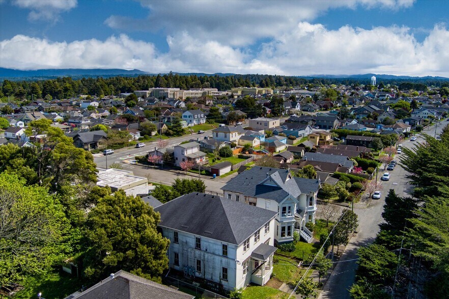 More Photos Of 1625 G St, Eureka Multifamily For Sale