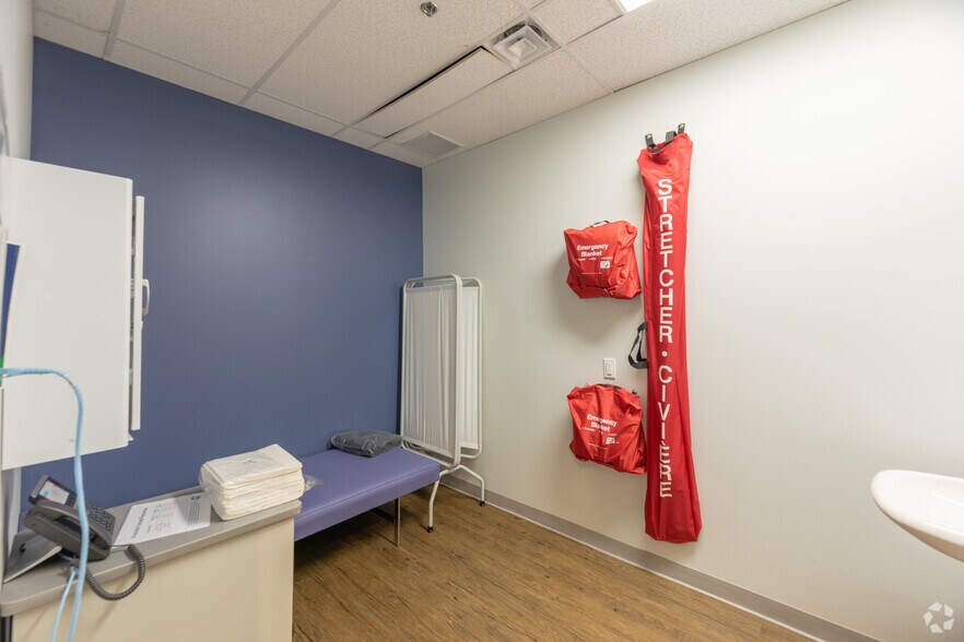 More Photos Of 625 Cochrane Dr, Markham Office For Lease