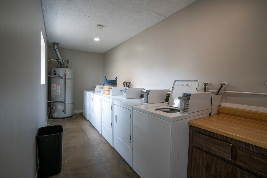 More Photos Of 211 W Marquita, San Clemente Apartments For Sale