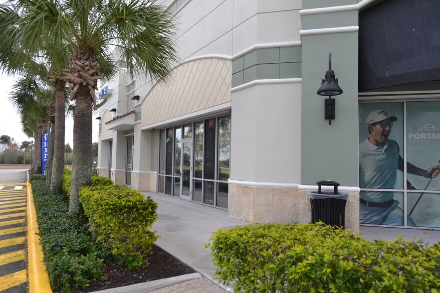 More Photos Of 17966 N Tamiami Trl, North Fort Myers Storefront Retail Office For Lease