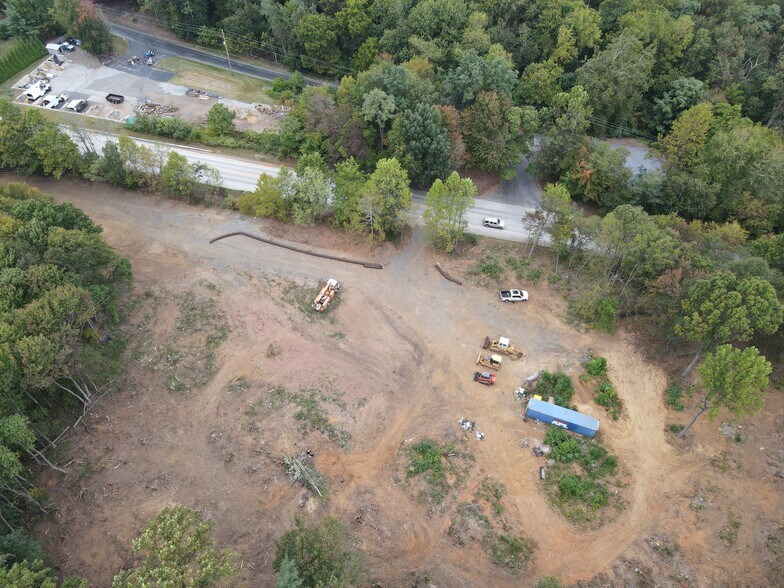 More Photos Of 2578 Ridge Rd, Elverson Flex For Lease