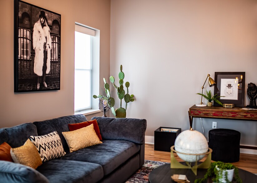 More Photos Of 315 S Trenton Ave, Tulsa Office For Lease