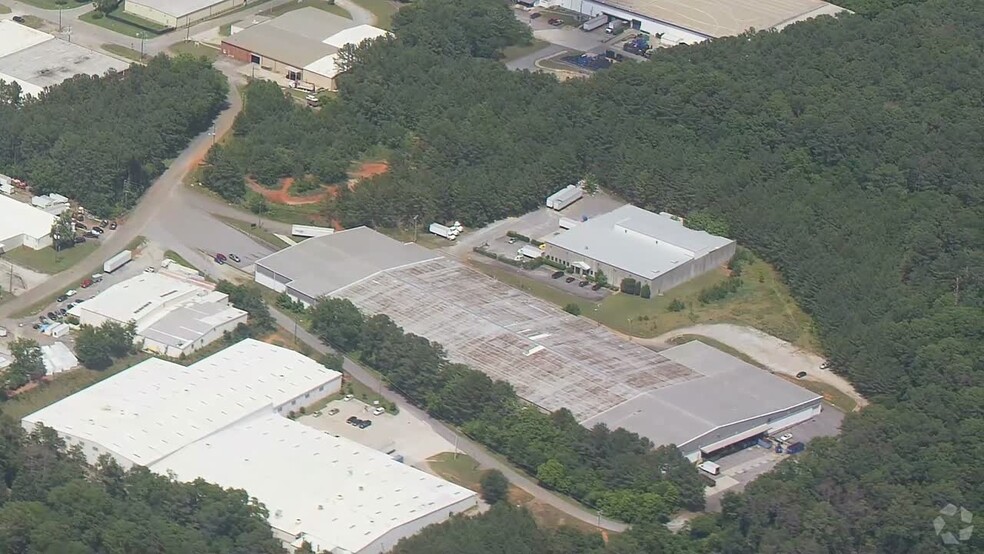 Primary Photo Of 220 River Dr, Cartersville Distribution For Lease