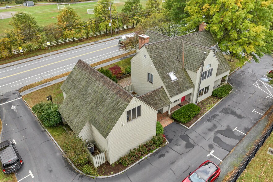 More Photos Of 68 Lyme Rd, Hanover Office Residential For Sale