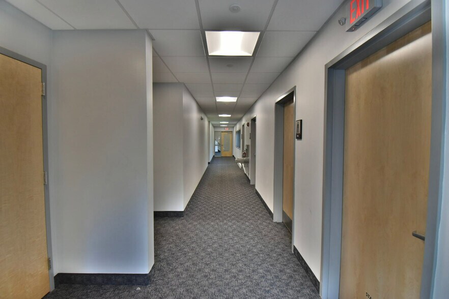 More Photos Of 360 Church St, Northborough Office For Sale