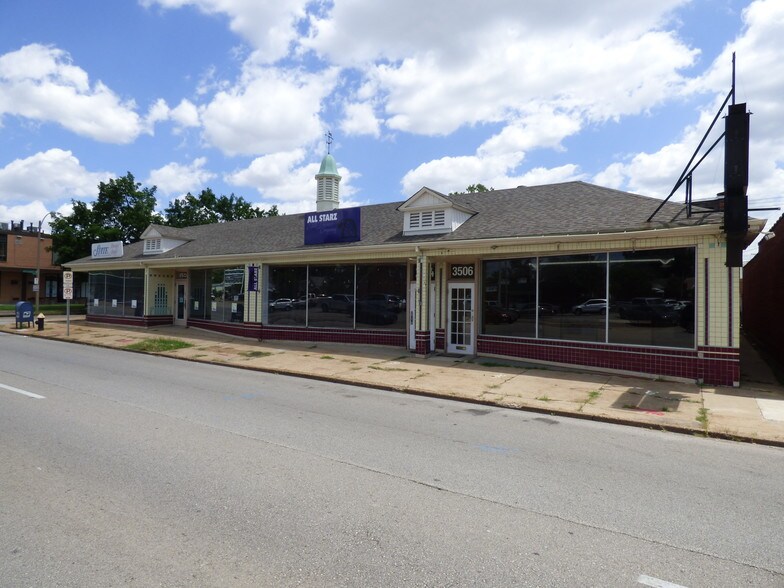 More Photos Of 3500-3508 Hampton Ave, Saint Louis General Retail For Lease