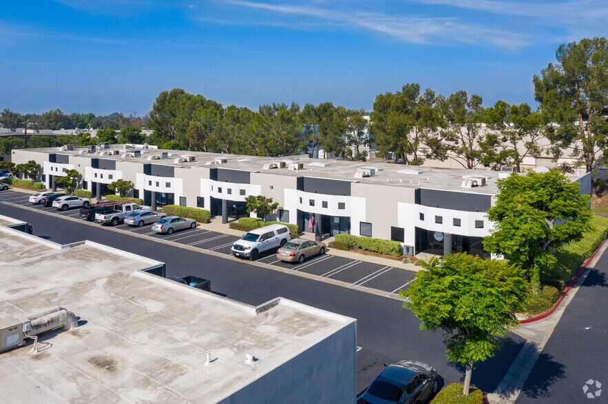 More Photos Of 10700 Jersey Blvd, Rancho Cucamonga Unknown For Lease