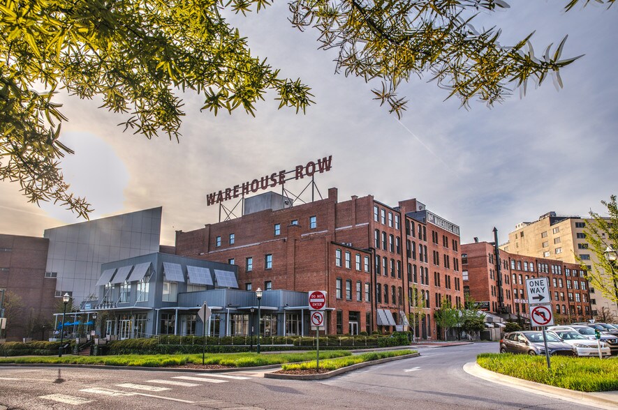 More Photos Of 1110-1132 Market St, Chattanooga Office For Lease