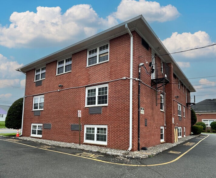 More Photos Of 1185 Morris Ave, Union Township Loft Creative Space For Lease