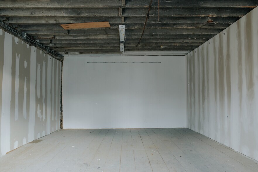 More Photos Of 32 Chambers St, Newburgh Light Manufacturing For Sale