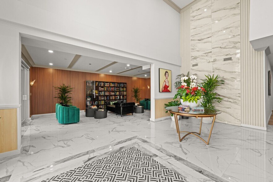 More Photos Of 1759 N Gower St, Los Angeles Apartments For Sale