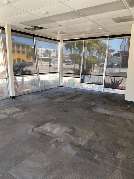 More Photos Of 2700 Lincoln Blvd, Santa Monica Auto Repair For Lease